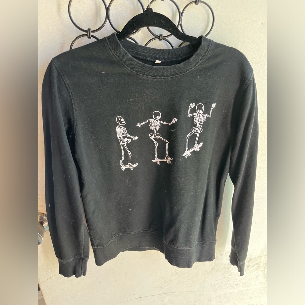 SHEIN skeleton skateboard sweater; spooky season